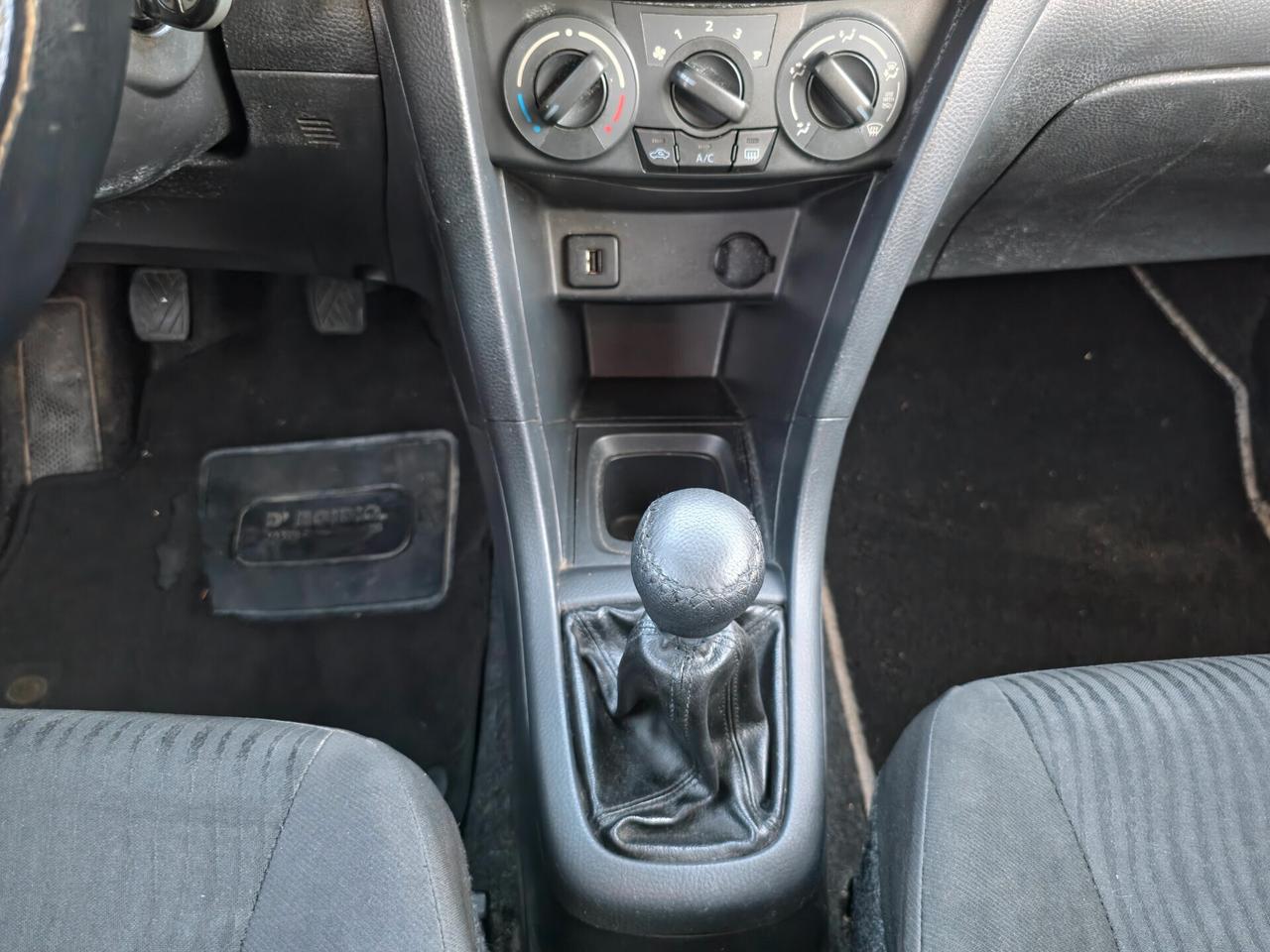 Suzuki Swift 1.3 DDiS 3 porte GL Top CV-75 E5 Manuale NEO 2011