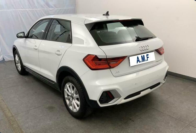 Audi A1 citycarver 30 TFSI S tronic,Navi,Pdc,