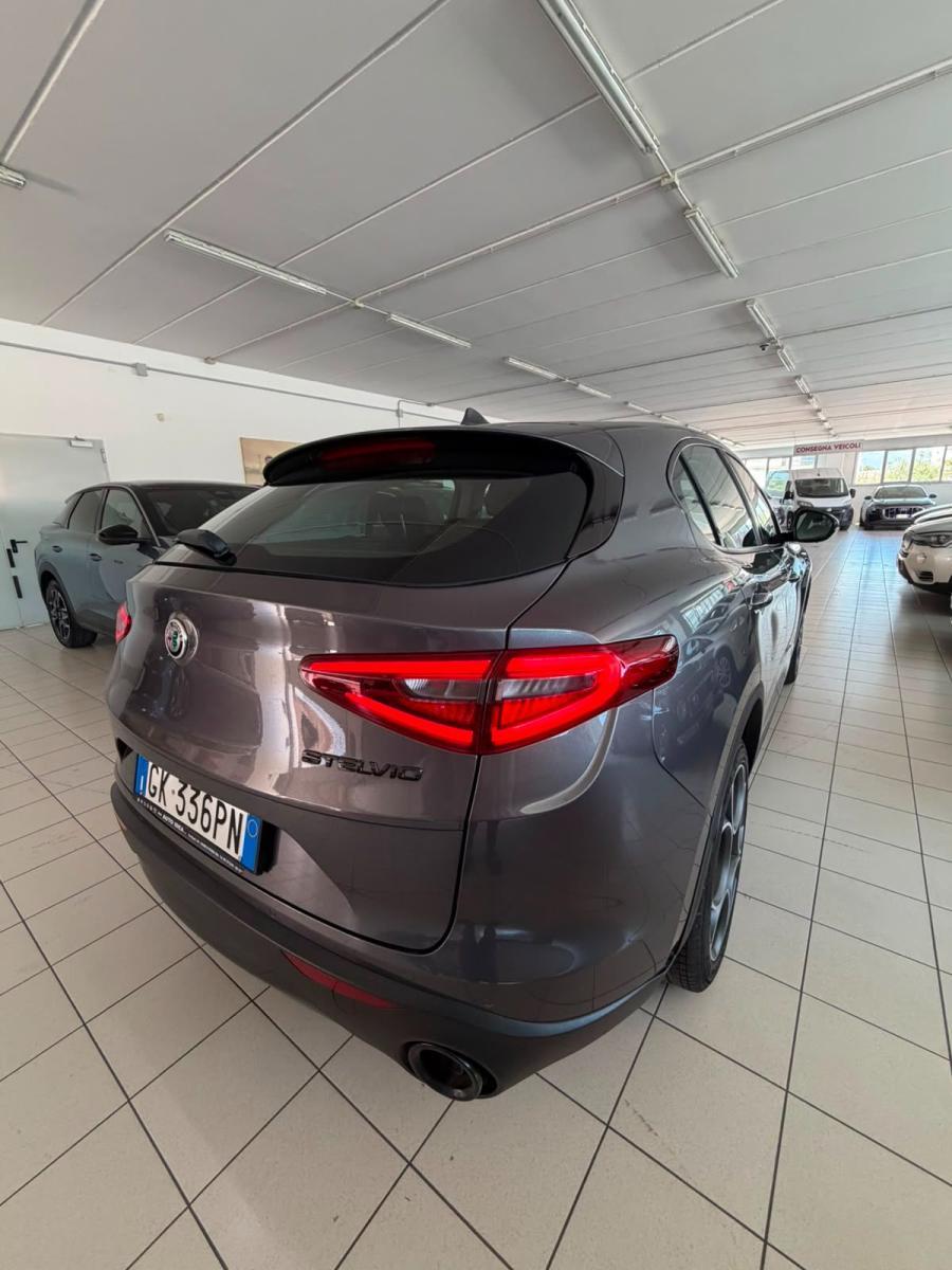 ALFA ROMEO - Stelvio - 2.2 T.diesel 190CV AT8 Q4 Sprint - AUTOCARRO N1