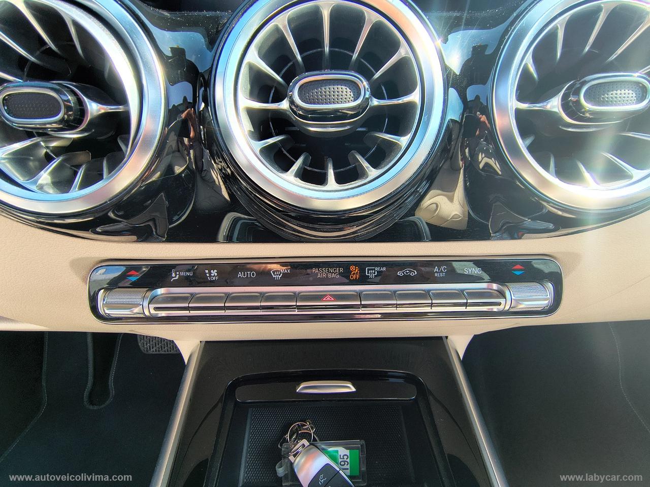 MERCEDES-BENZ GLA 200 d Automatic Sport Plus TETTO APRIBILE - FARI MULTIBEAM