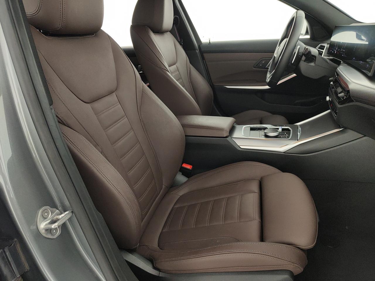 BMW M340d Touring mhev 48V xdrive MSport Pro auto