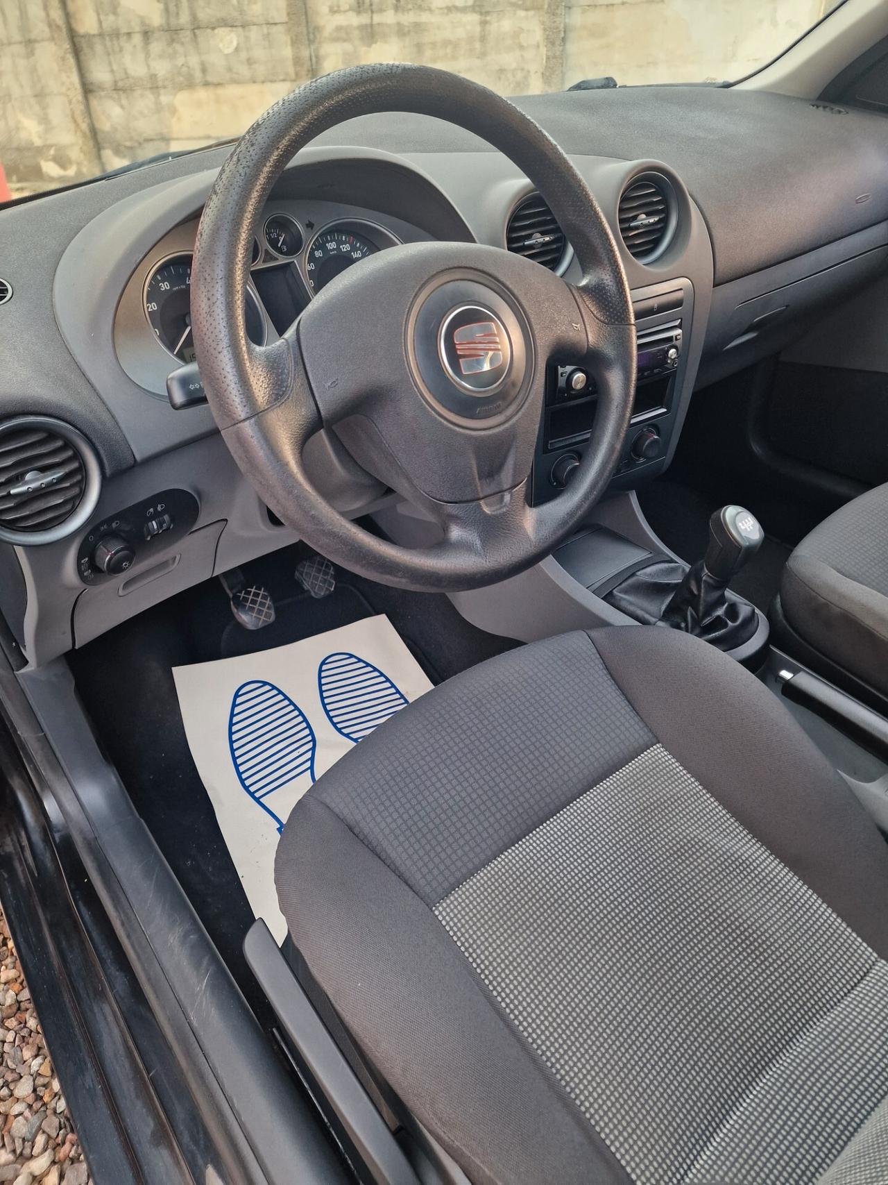 Seat Ibiza 1.2 12V 70CV 5p. Reference unicopr.