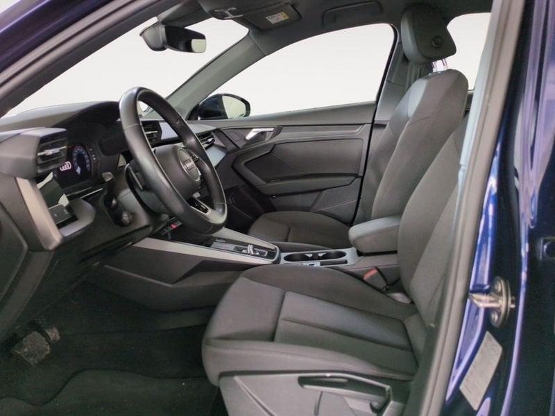 Audi A3 30 TDI S tronic Business