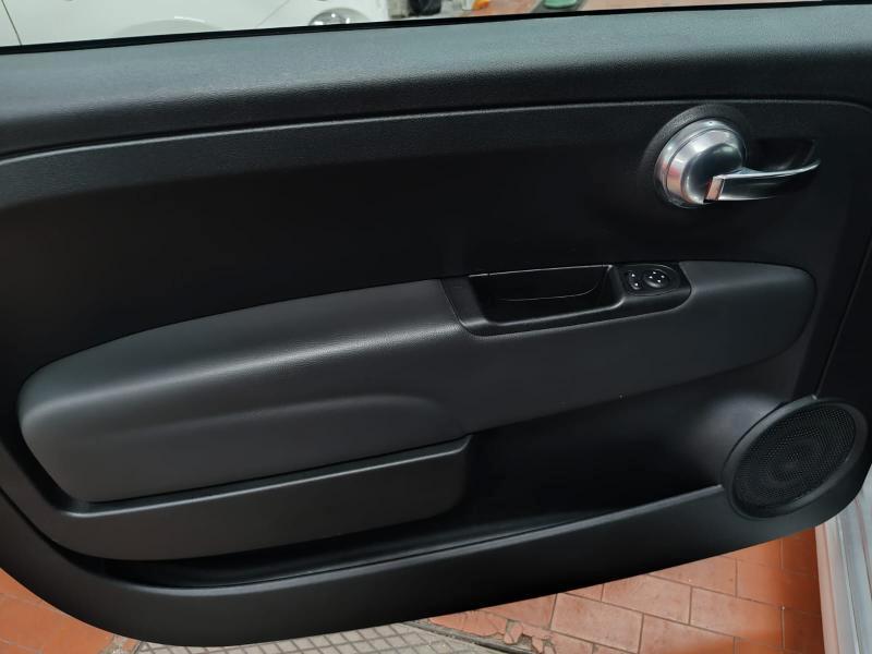 Fiat 500C 1.0 hybrid Connect s 70cv RARO ABBINAMENTO