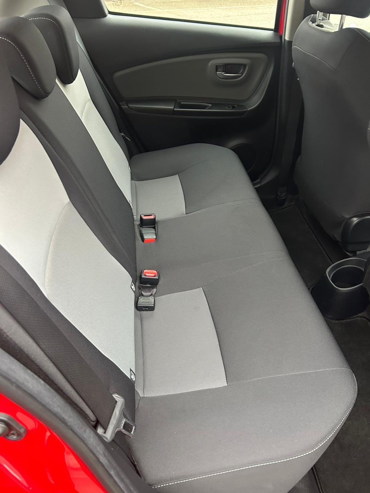 Toyota Yaris 1.0 72 CV 5 porte Active
