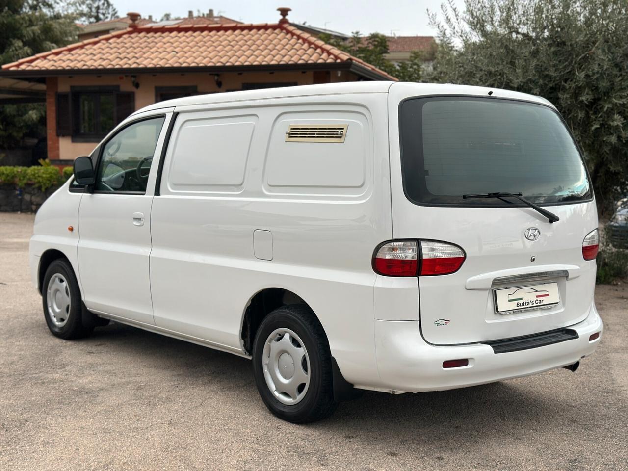 Hyundai H-1 2.5 CRDI CAMPERIZZATO