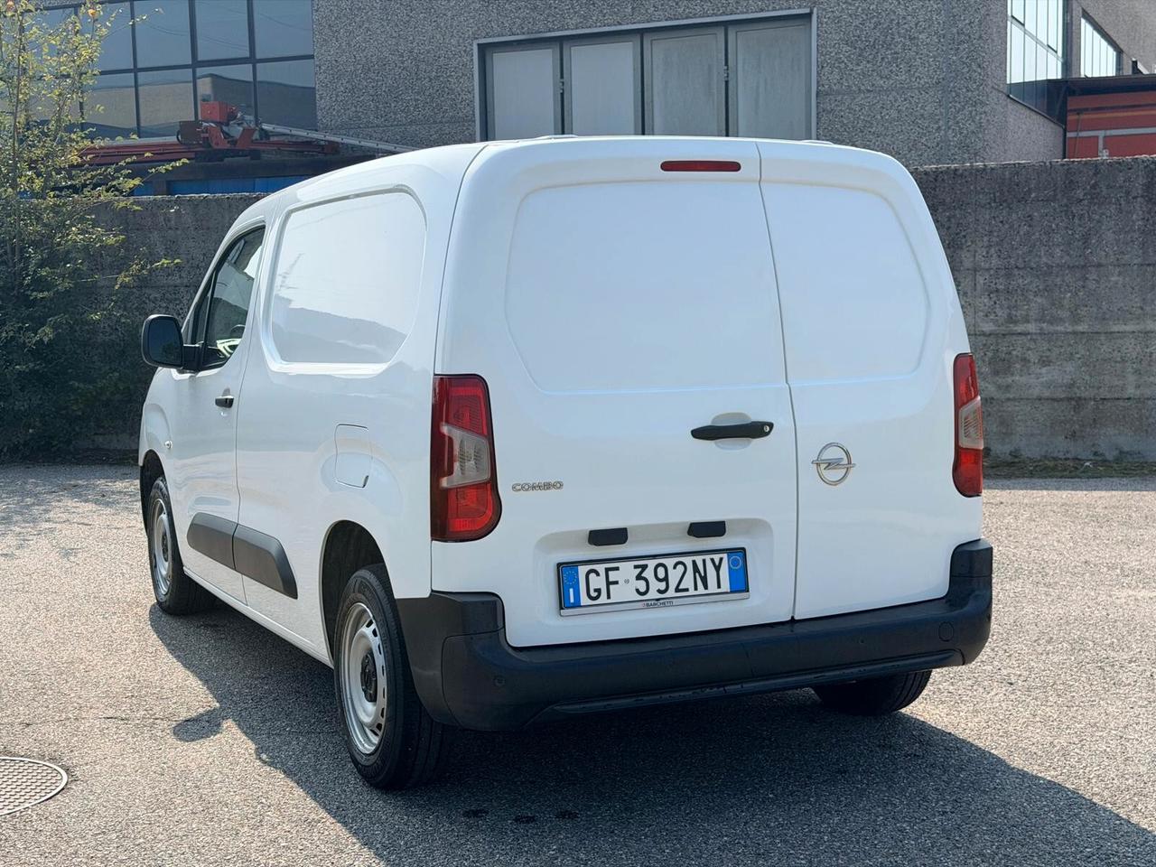 Opel Combo Cargo 1.5 Diesel 100CV Edition Euro 6 - 2022 - 185.000 km
