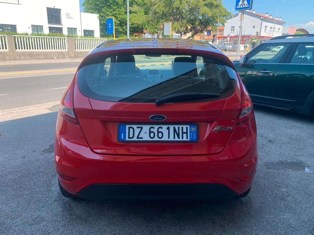 Ford Fiesta 1.2 82CV Neopat.