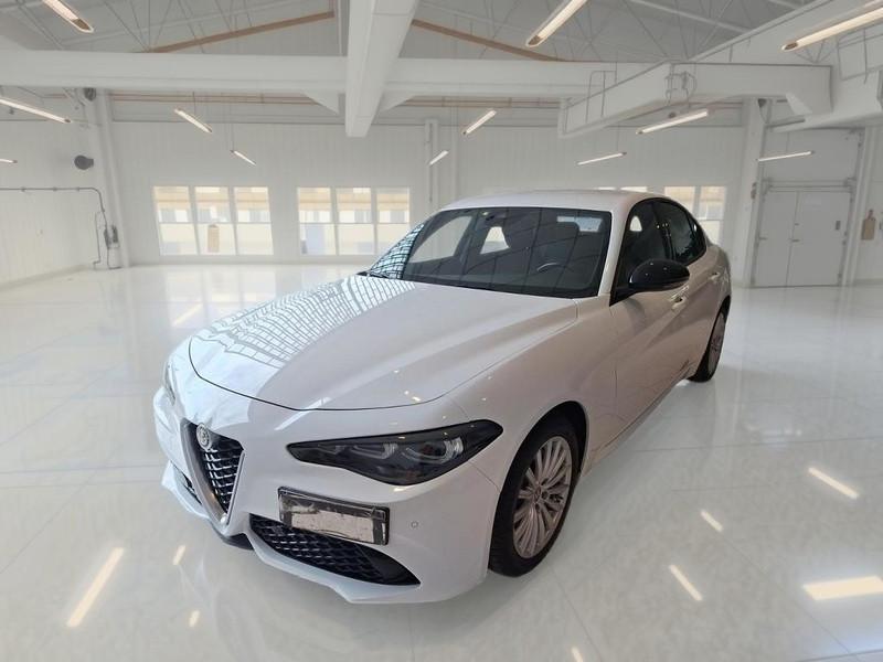 ALFA ROMEO GIULIA 2.2 TD 160 CV SUPER AT8 4 PORTE BERLINA