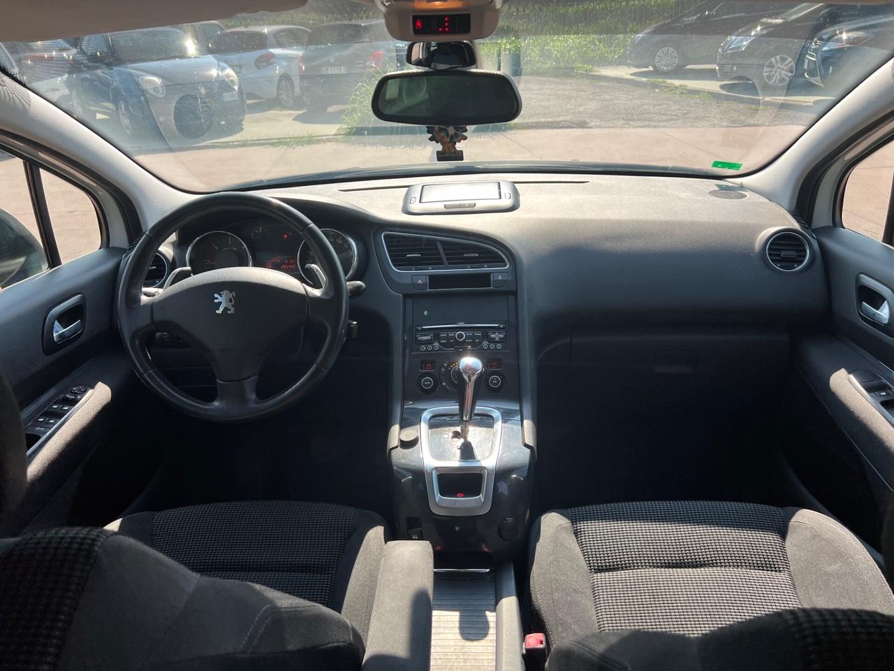 Peugeot 5008 1.6 e-HDi 112CV Stop&Start cambio robotizzato Active