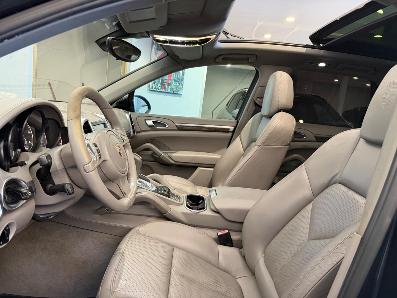 PORSCHE CAYENNE 2AS.'10-'18 (2010) CAYENNE 3.0 DIESEL (176 KW)