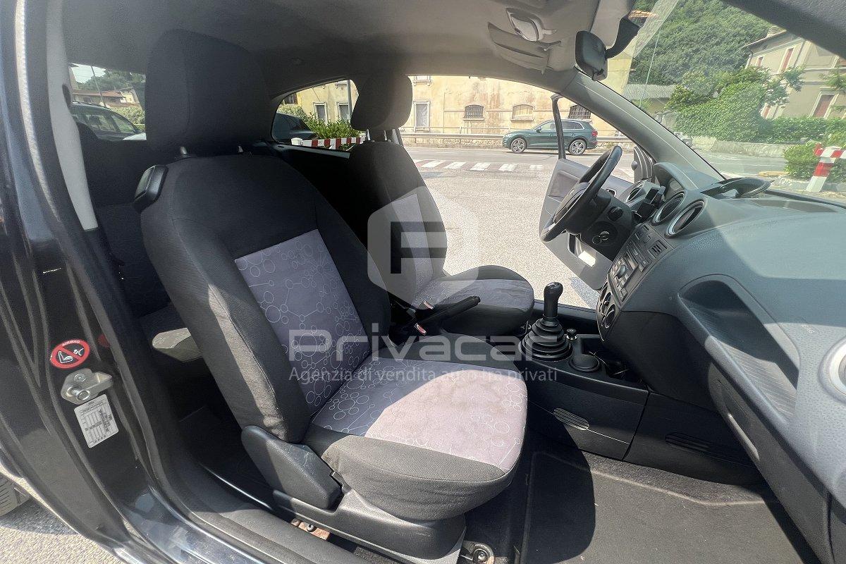 FORD Fiesta 1.2 16V 3p. Titanium