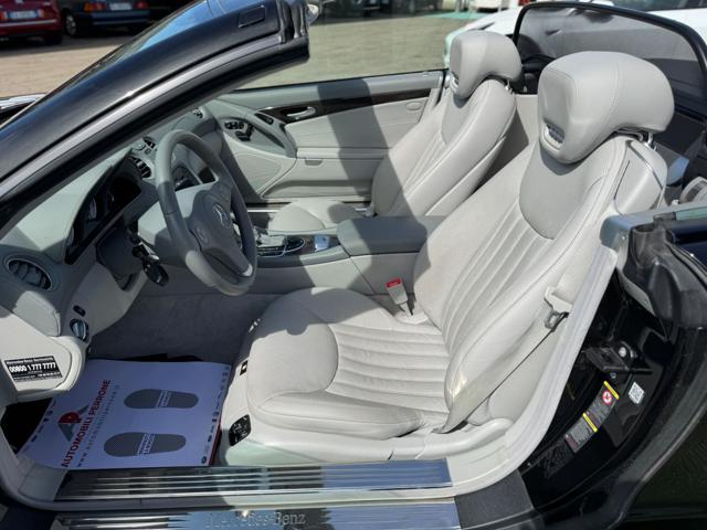 MERCEDES-BENZ SL 500 V8 Sport (Tetto panorama-19" AMG-Full Opt.)