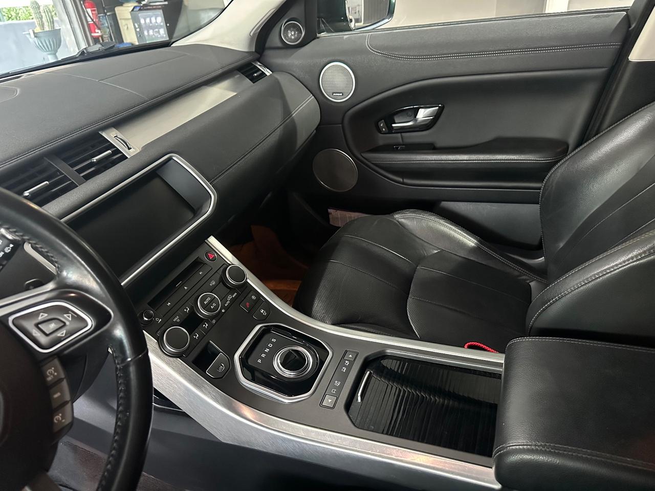 Land Rover Range Evoque 2.0 TD4 150 CV 5p. SE Dynamic