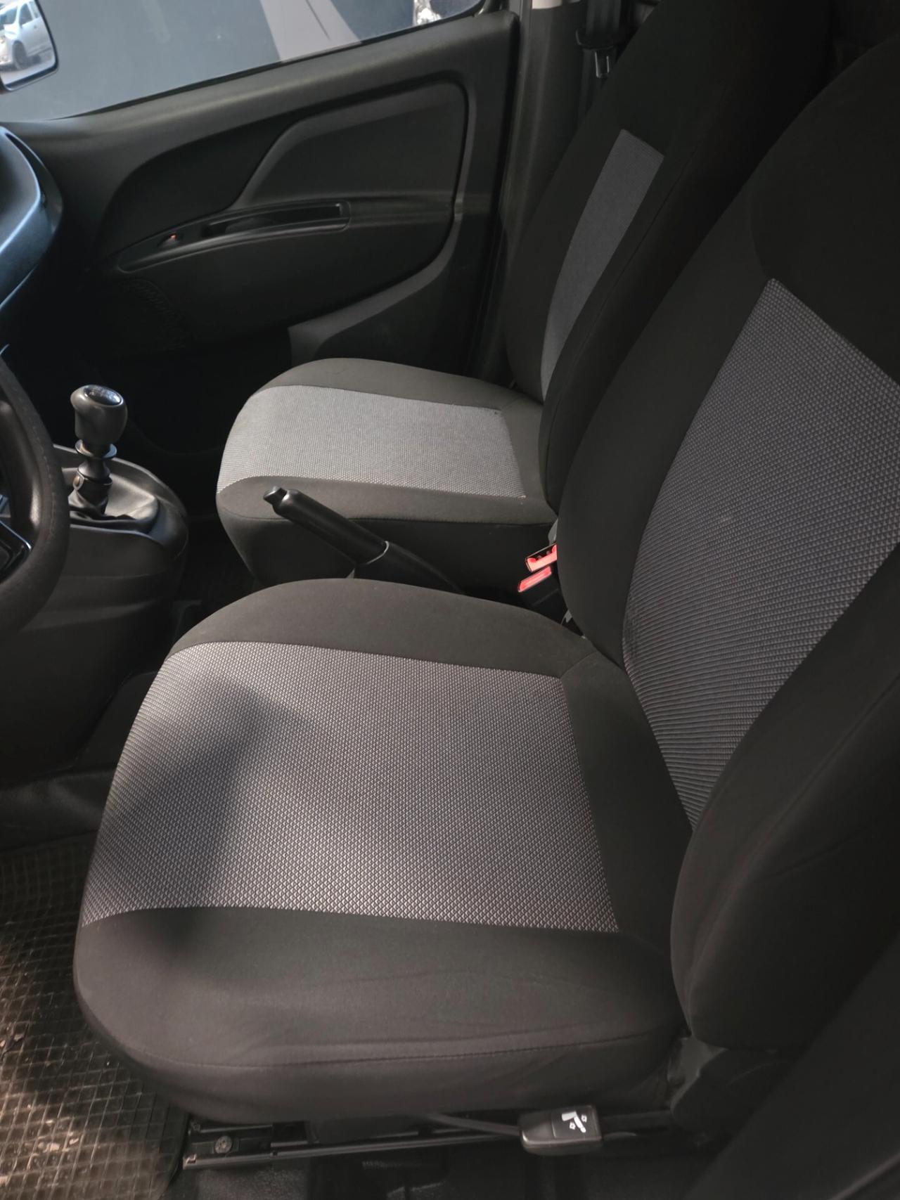 Fiat Doblo Doblò 1.4 T-Jet 16V Natural Power Lounge