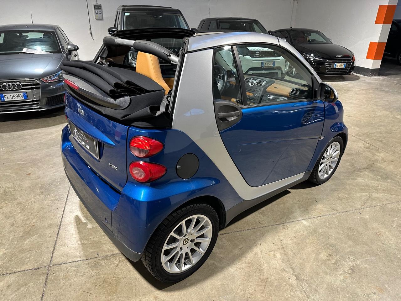 smart forTwo Cabrio 1.0 mhd Passion 71cv - CLIMA - PELLE