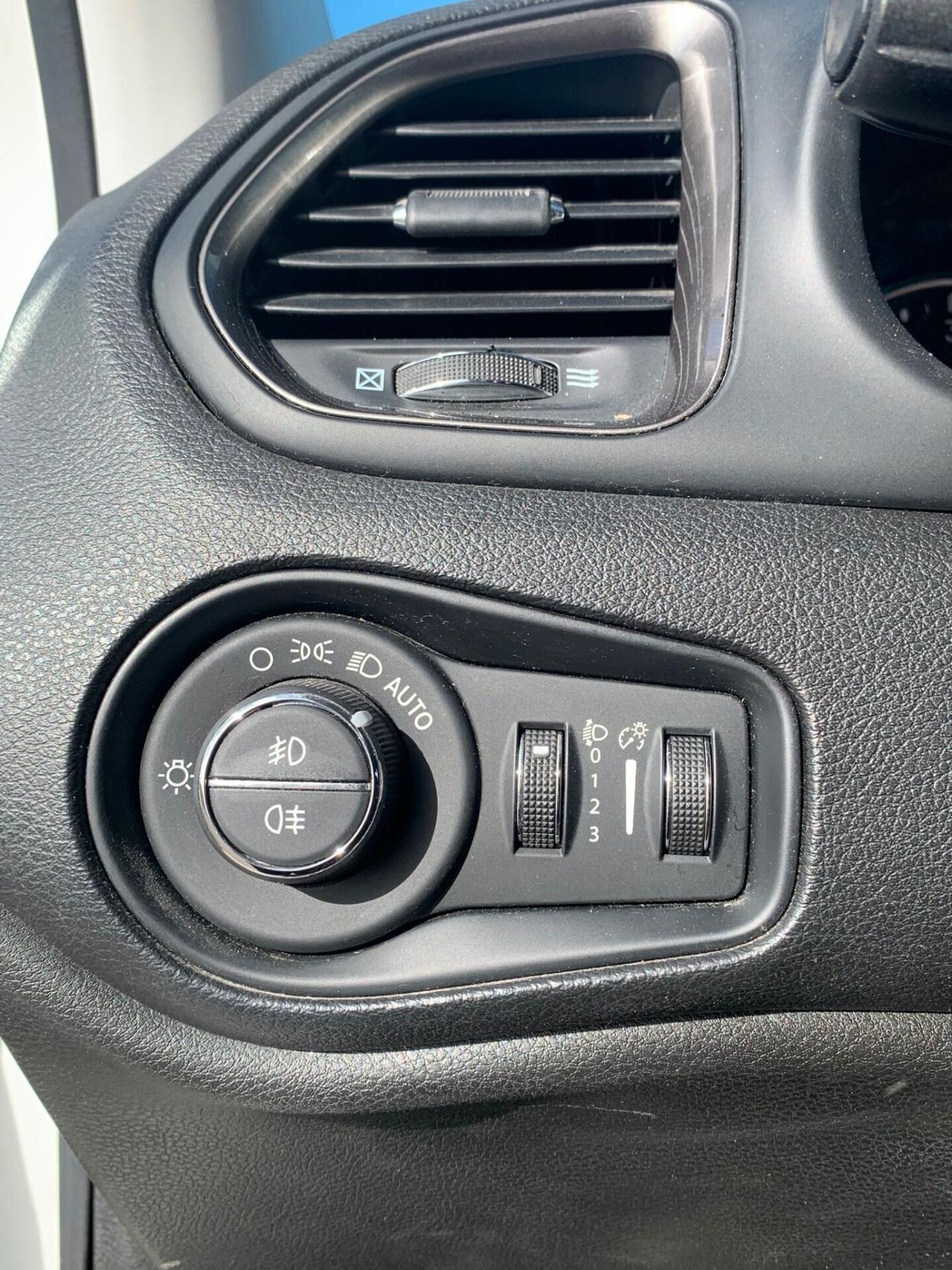 Jeep Renegade Limited FULL LED