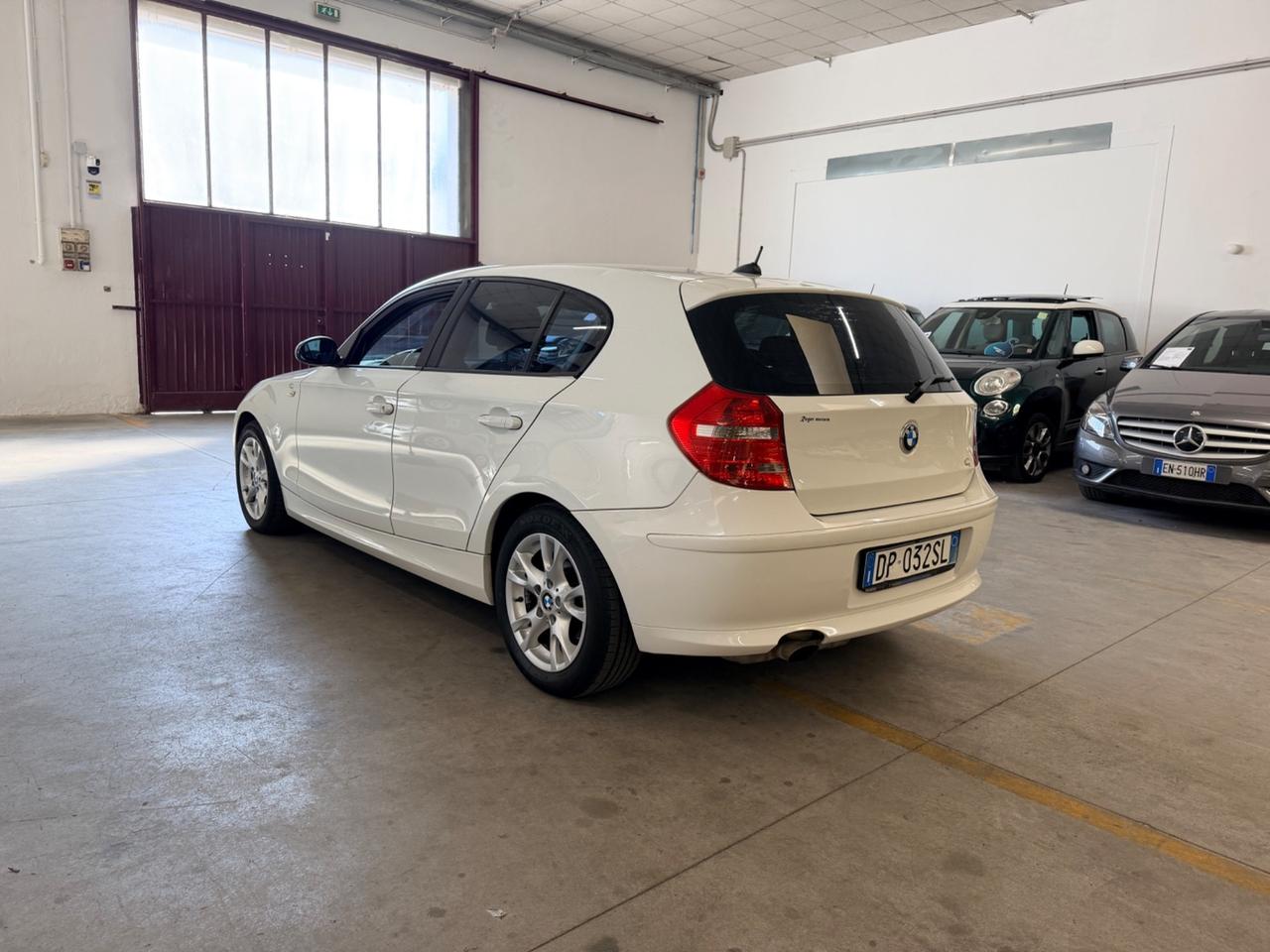 Bmw 116 116i cat 5 porte Futura