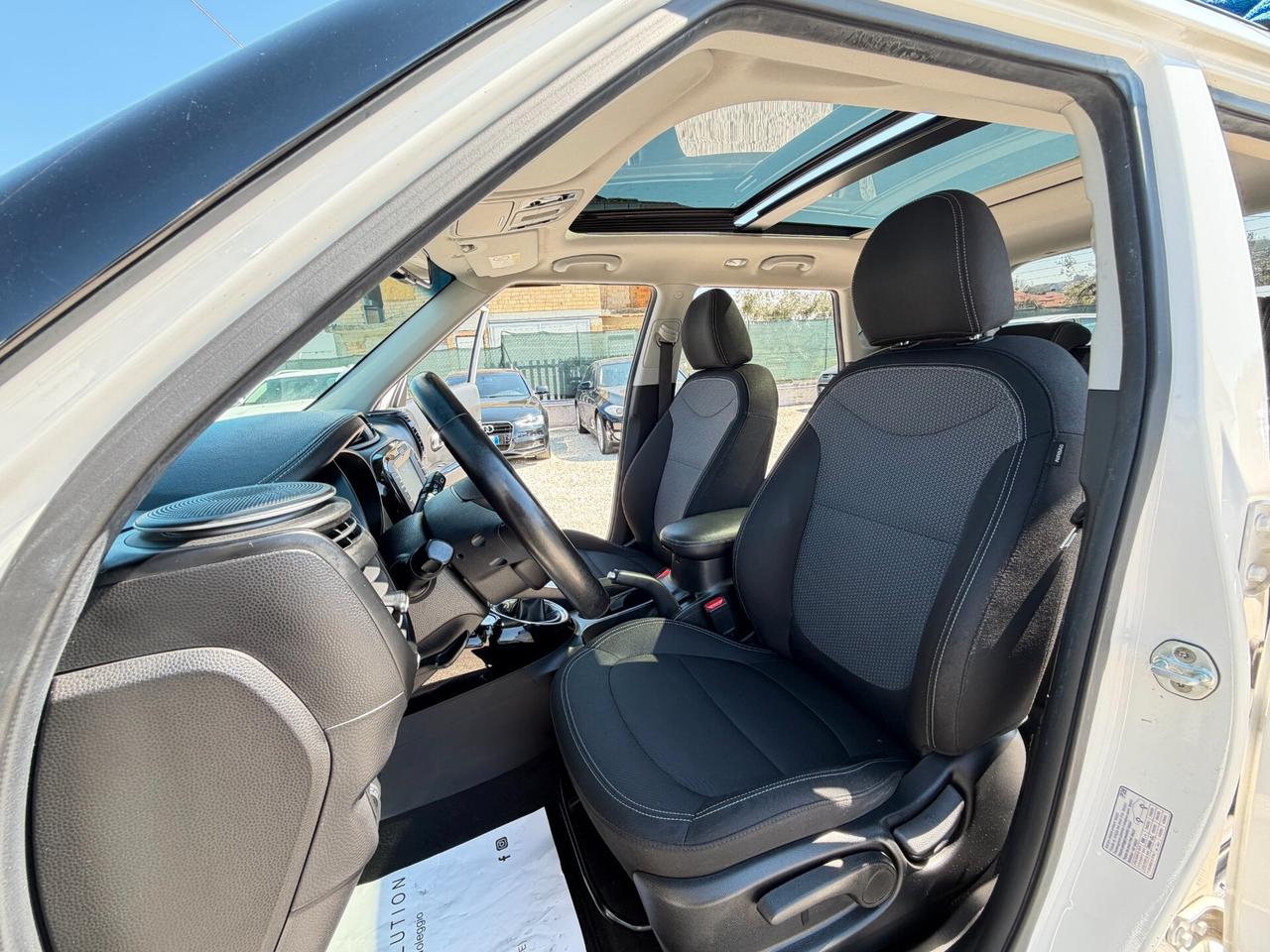 Kia Soul 1.6 CRDi 136cv 65.180 km unico proprietario FULL OPTIONAL