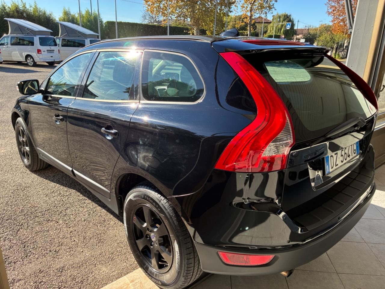 Volvo XC 60 2.4 D 175 cv Momentum