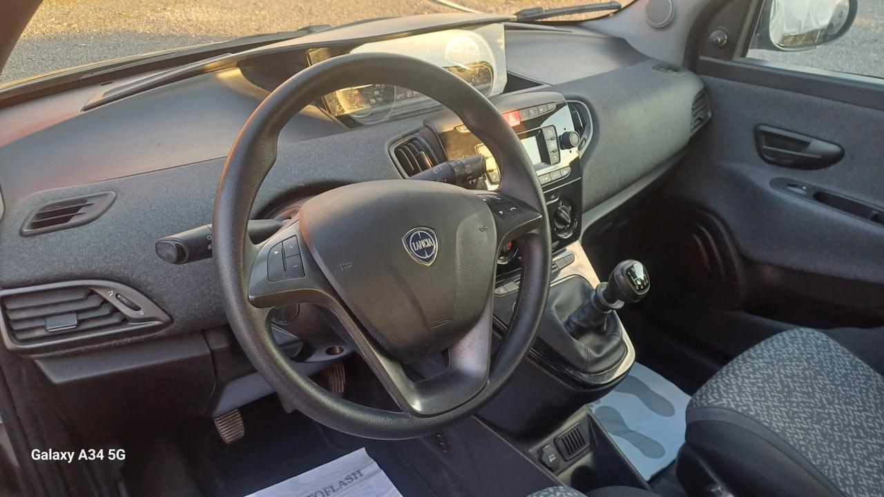 Lancia Ypsilon FireFly 5 porte S&S Hybrid UnYca