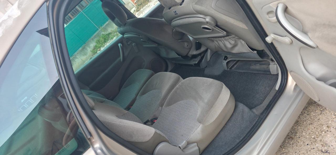 Citroen xsara 1.6 Elegance gpl valido