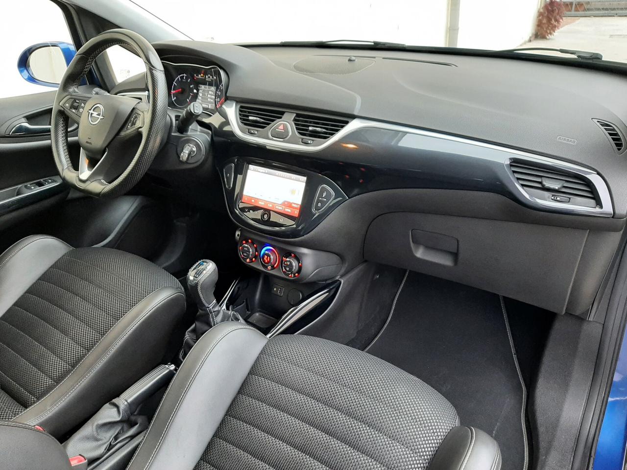 Opel Corsa Coupè 1.6 Turbo 207cv OPC