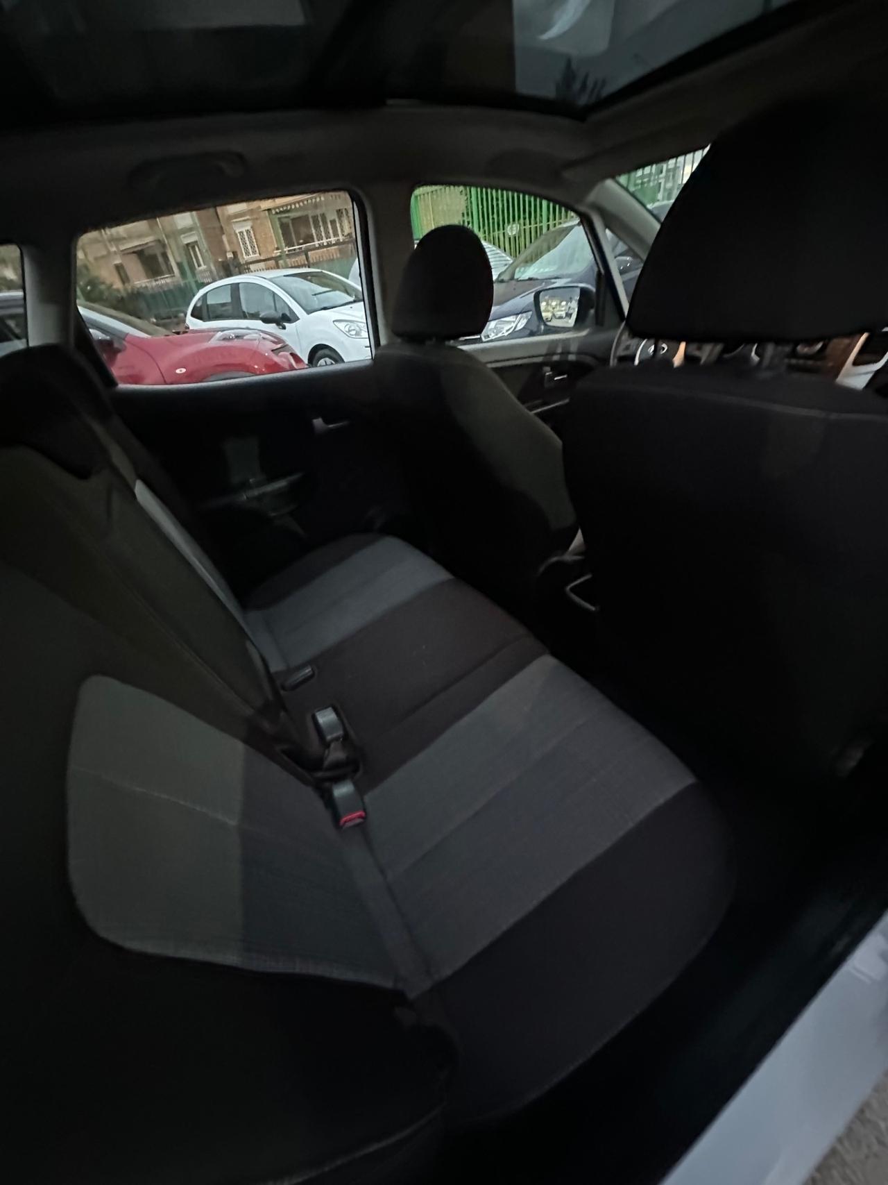 Kia Venga 1.4 GPL Cool