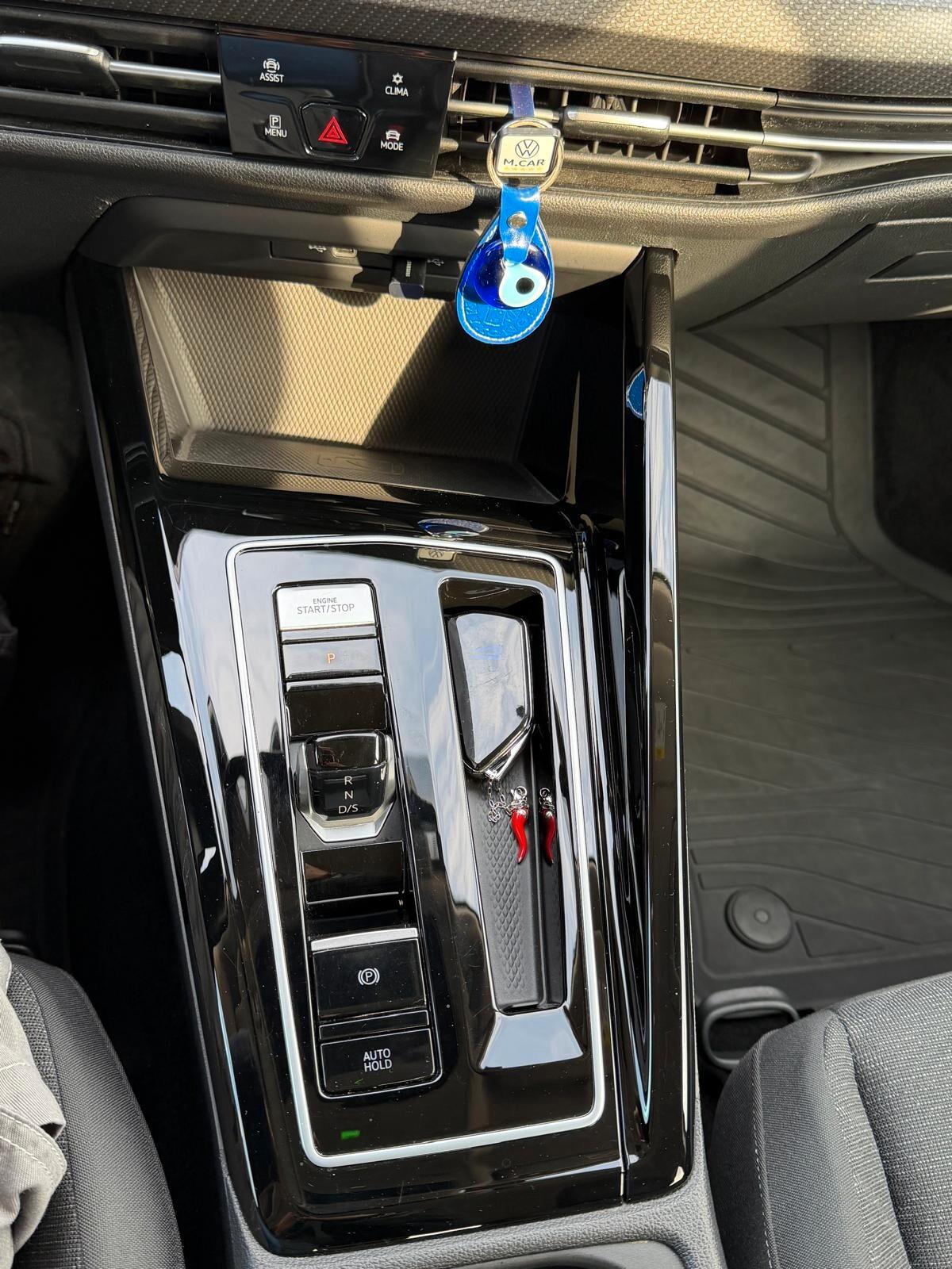 Volkswagen Golf 2.0 TDI 150 CV DSG SCR R-Line