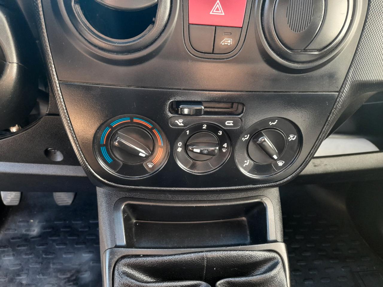 Fiat Fiorino QUBO 1.3 MJT 80CV SX (N1)