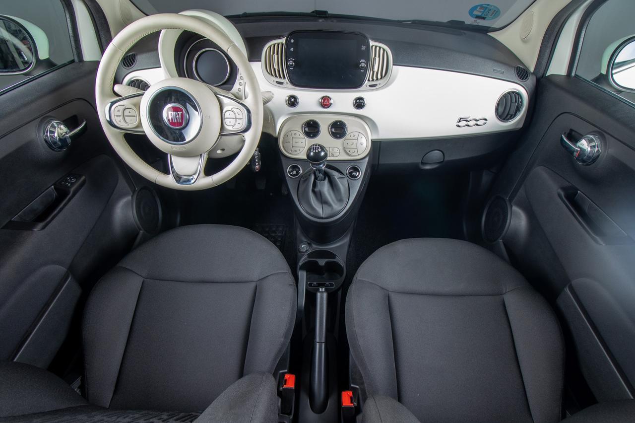 Fiat 500 1.0 Hybrid Lounge 70cv