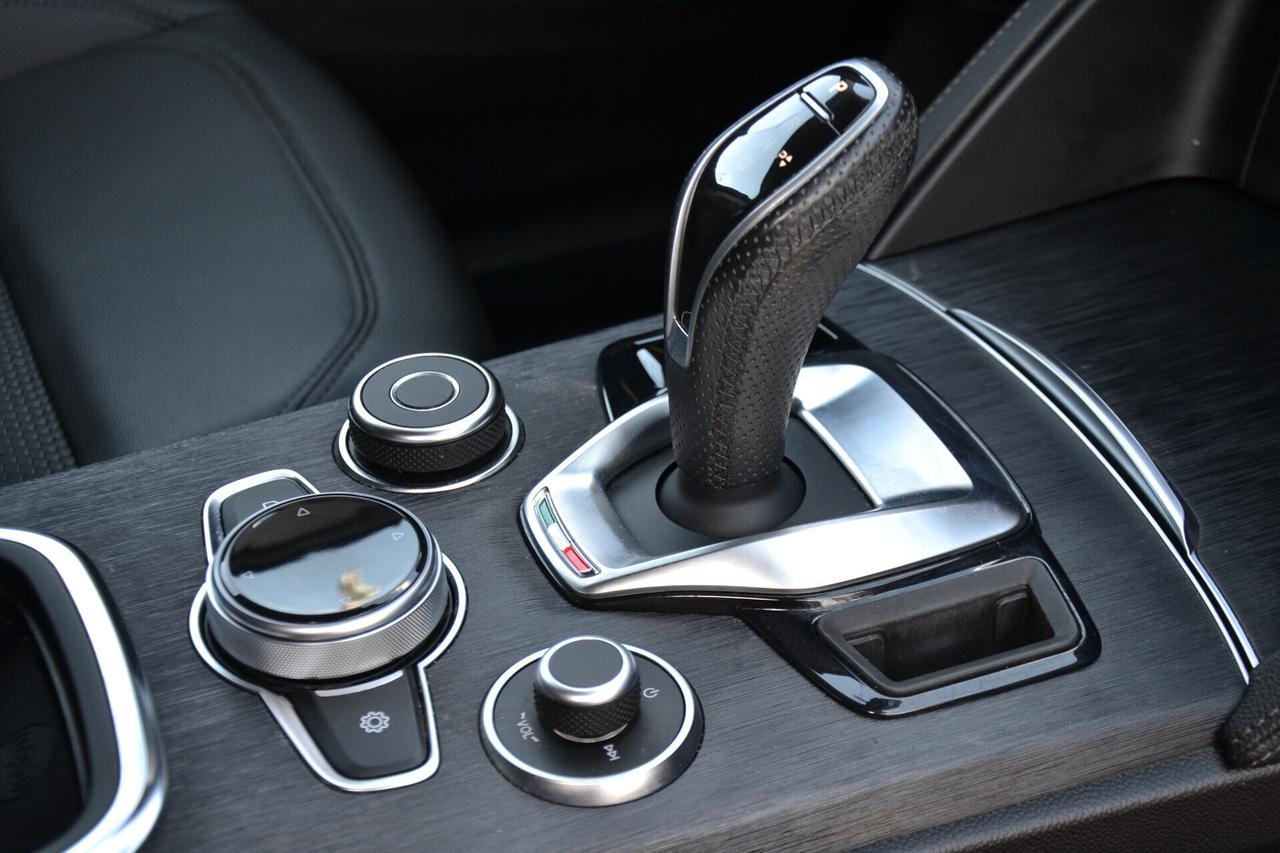 Alfa Romeo Stelvio 2.2 190CV SPRINT AUTOMATICA ️ UNIPRO PREZZO REALE SENZA VINCOLI ITALIANA GARANZIA 12M ️ IVA ESPOSTA
