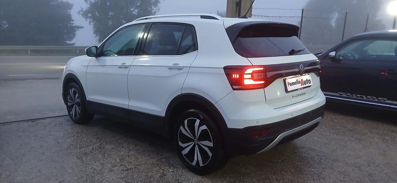 Volkswagen T-Cross 1.6 TDI DSG - 2020