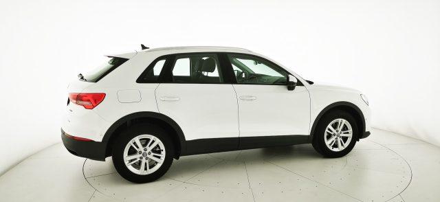 AUDI Q3 40 TFSI quattro S tronic
