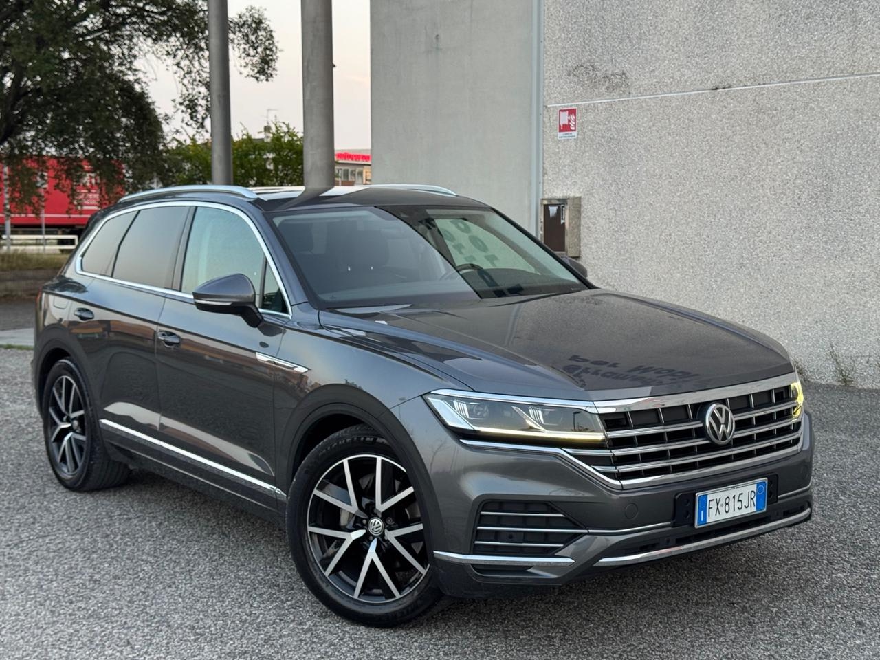 Volkswagen Touareg 3.0 V6 TDI 231cv Garanzia