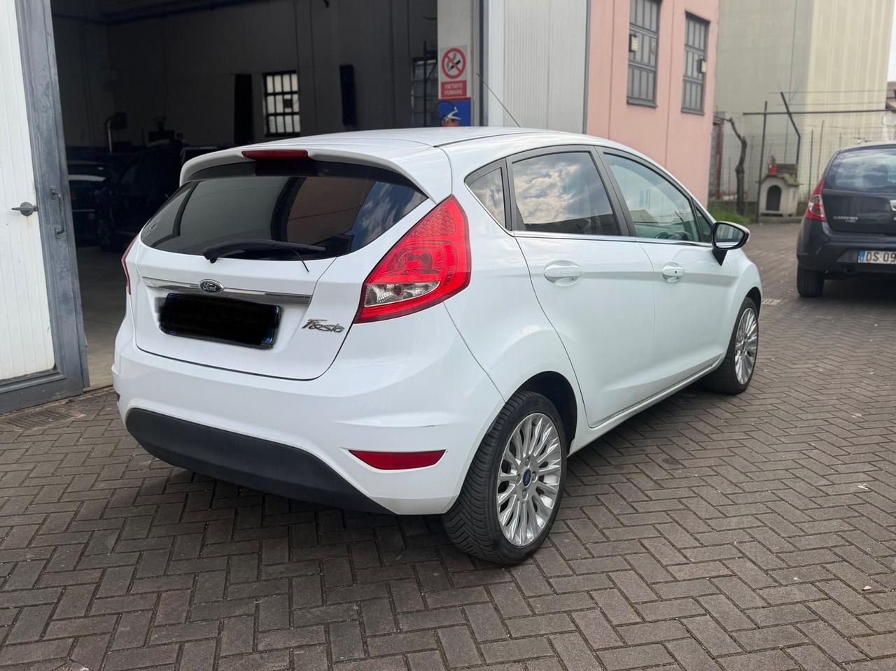 Ford Fiesta 1.4 GPL Titanium – 2011 – GPL valido fino al 2032