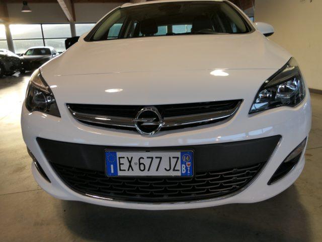 OPEL Astra 1.4 Turbo 140CV Sports Tourer GPL Tech Cosmo