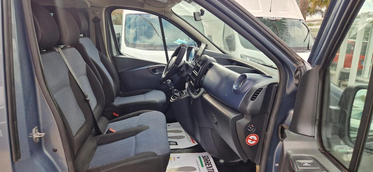 Opel Vivaro 6 POSTI 1.6 MJT 120 CV- AUTOCARRO