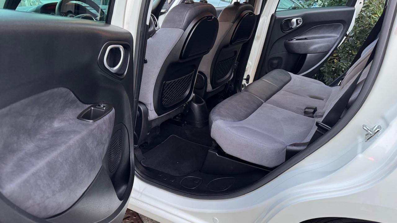 Fiat 500L Living 1.6 Multijet 120 CV Lounge ok neo patentati