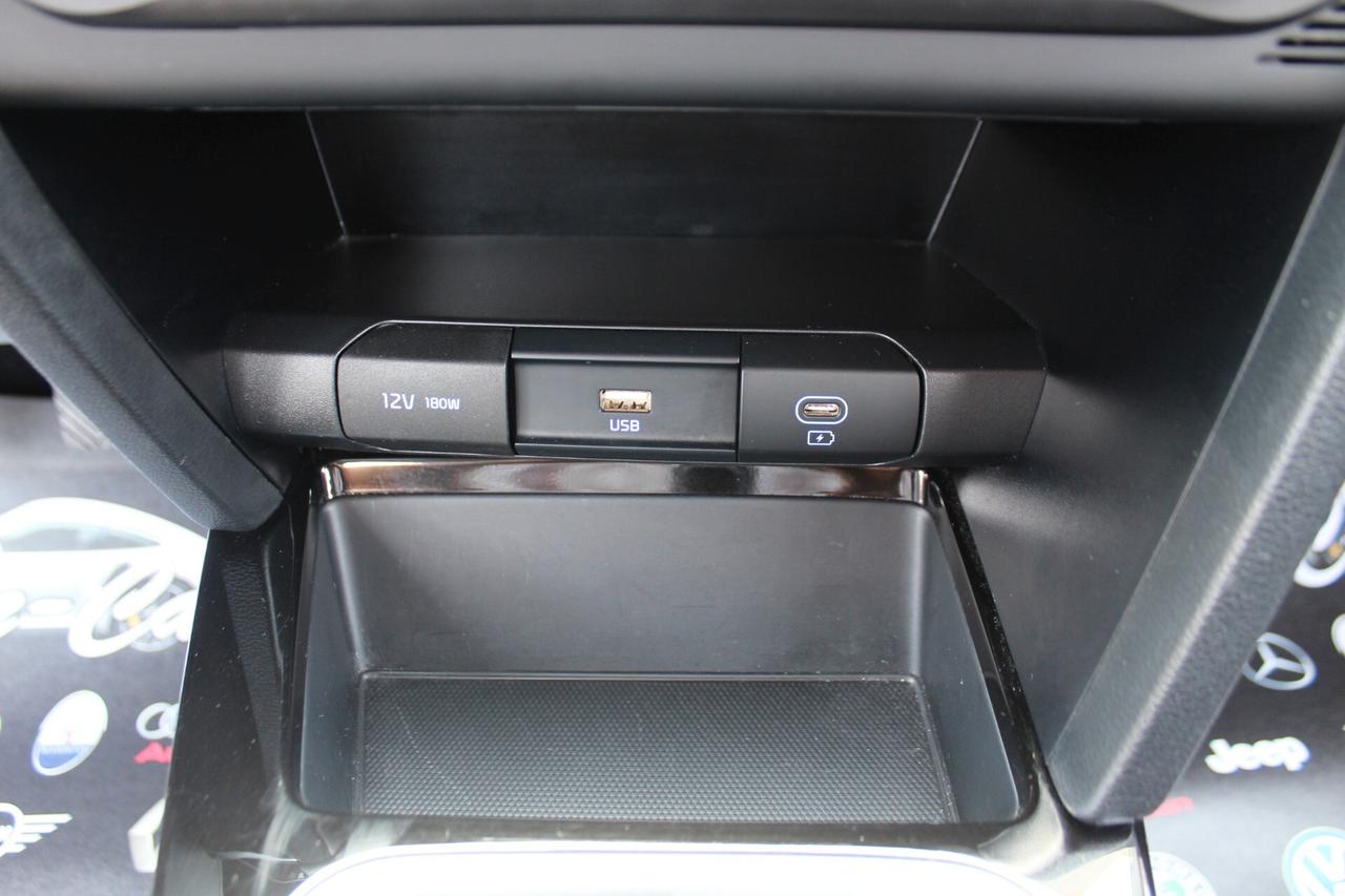 Kia XCeed 1.6 CRDi 136 CV MHEV iMT Business