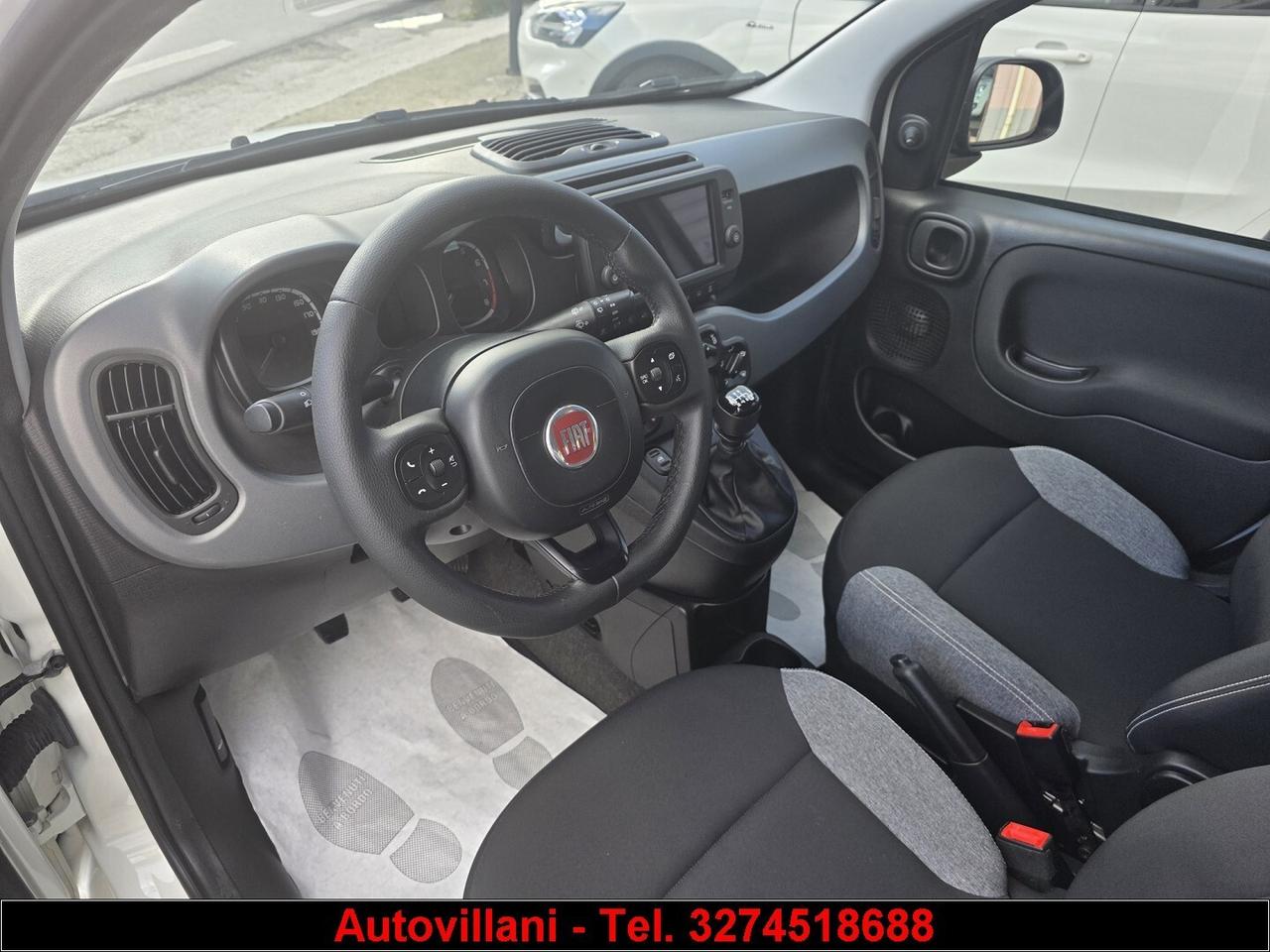 Fiat panda1.0 firefly SeS Hybrid 2022