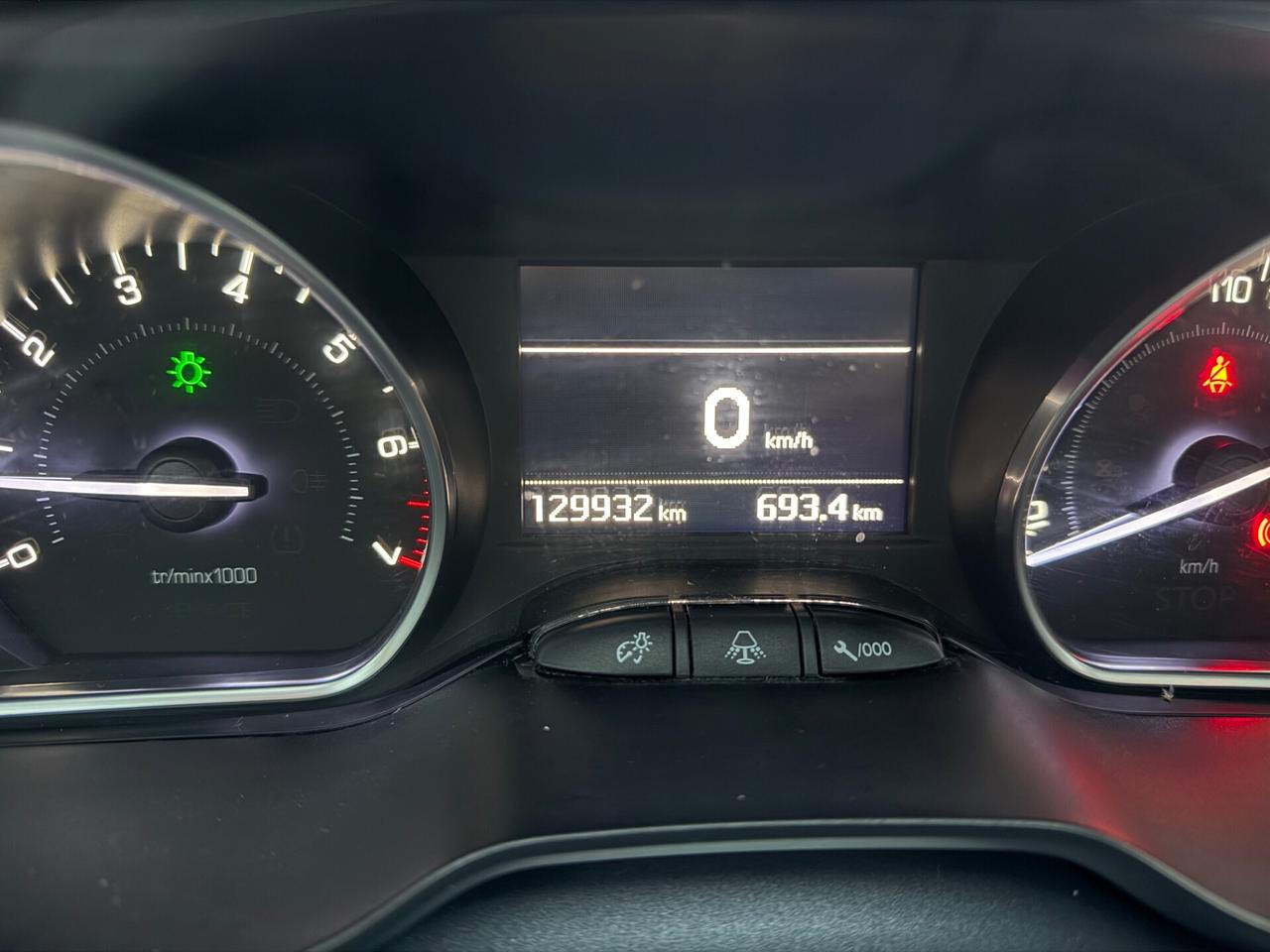 Peugeot 208 PureTech 82 5 porte Allure