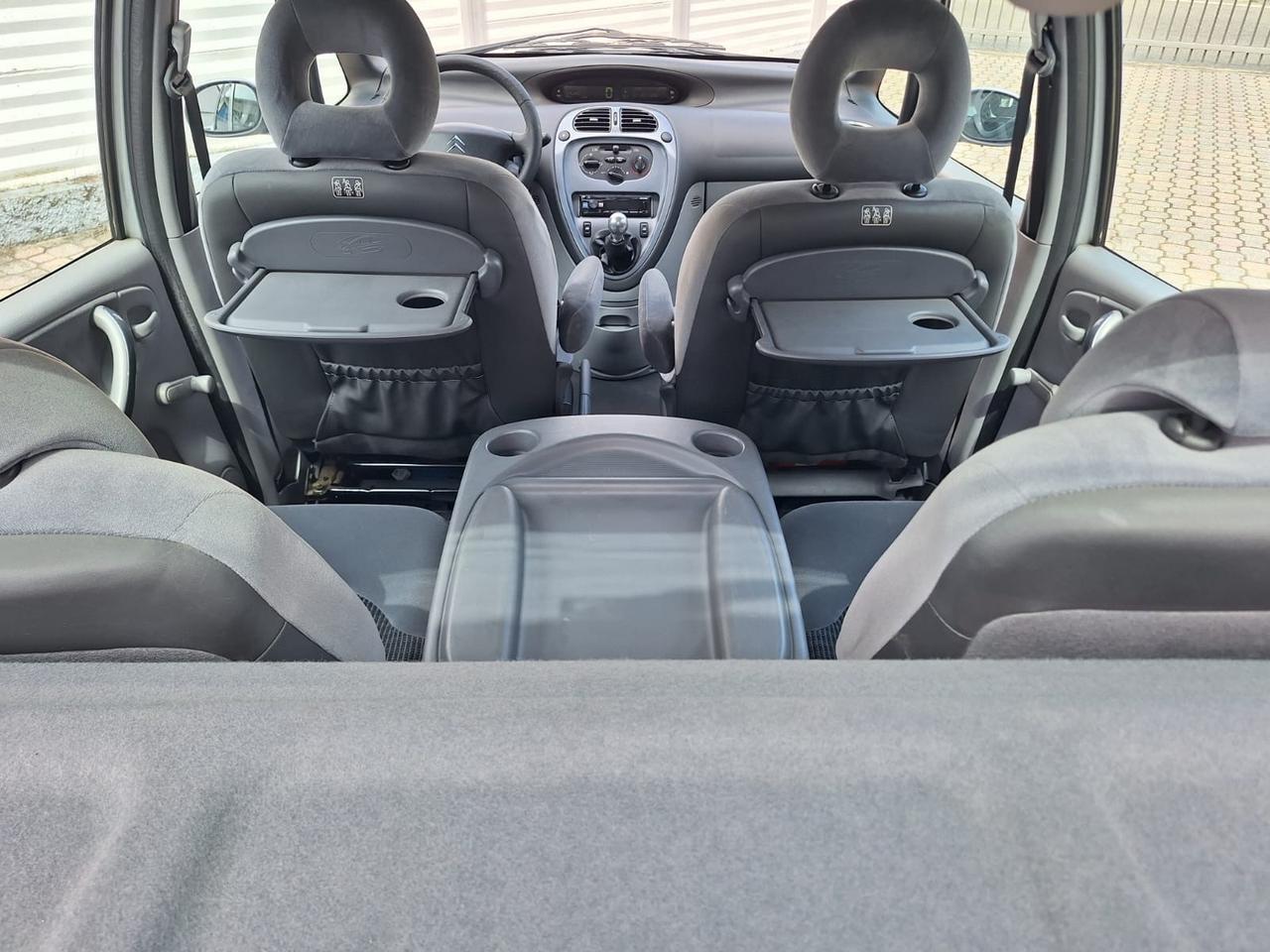 Citroen Xsara Picasso 1.6 benzina, pezzi di RICAMBI