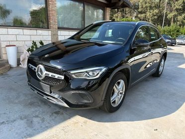 MERCEDES-BENZ GLA 220 d Automatic Sport