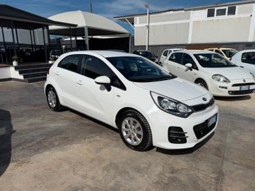 Kia Rio 1.4 CRDi 5p. Cool