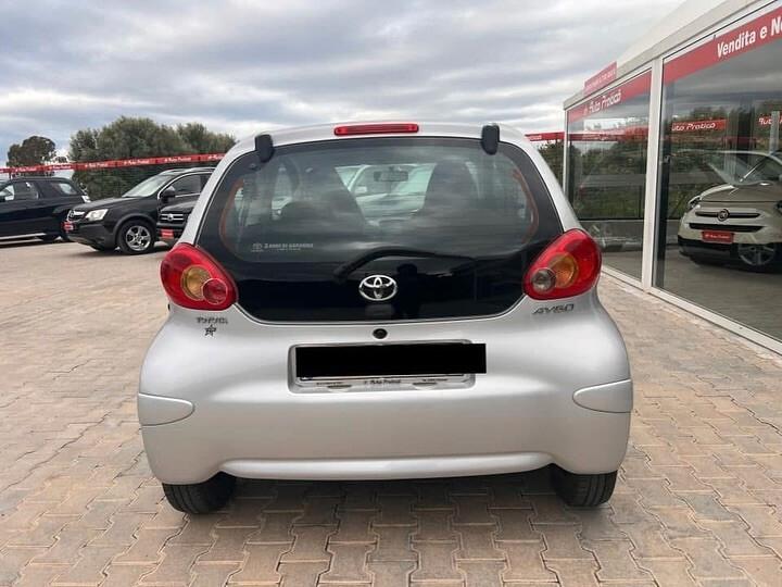 Toyota Aygo 1.0 12V VVT-i 3 porte Sol OK NEOPATENTATI