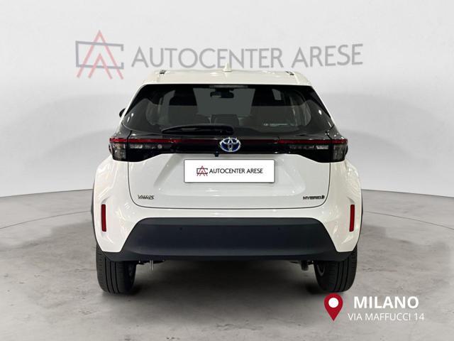 TOYOTA Yaris Cross 1.5 Hybrid 5p. E-CVT AWD-i Business