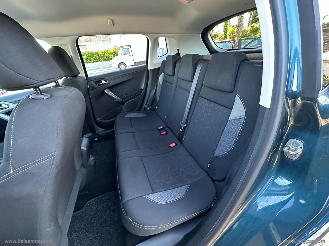 PEUGEOT 2008 BlueHDi 100 Allure