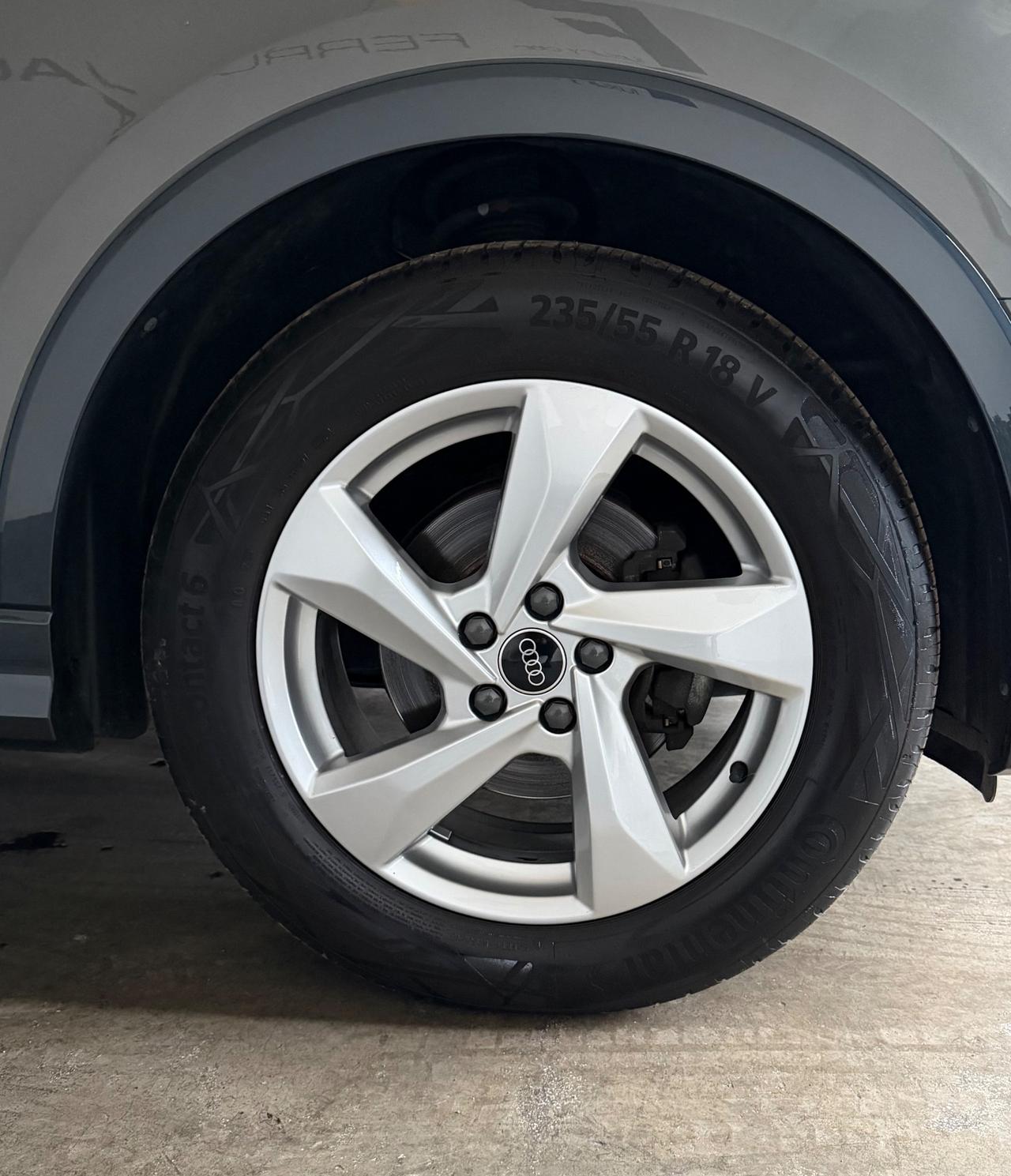 Audi Q3 35 2.0 Tdi 150CV STronic FARI FUL LED