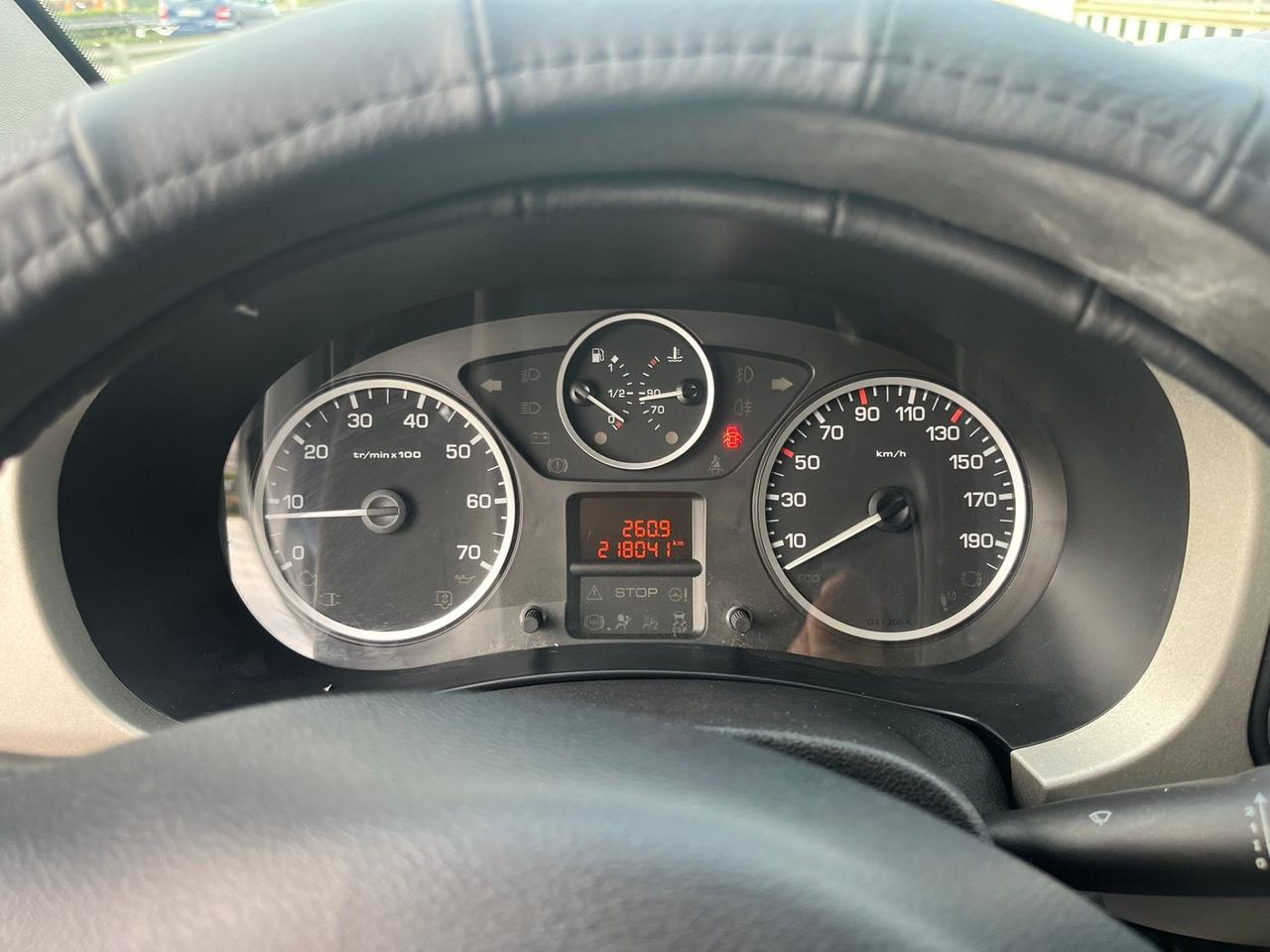 Peugeot Partner 1.6 HDi 115CV Outdoor Unipro 2013